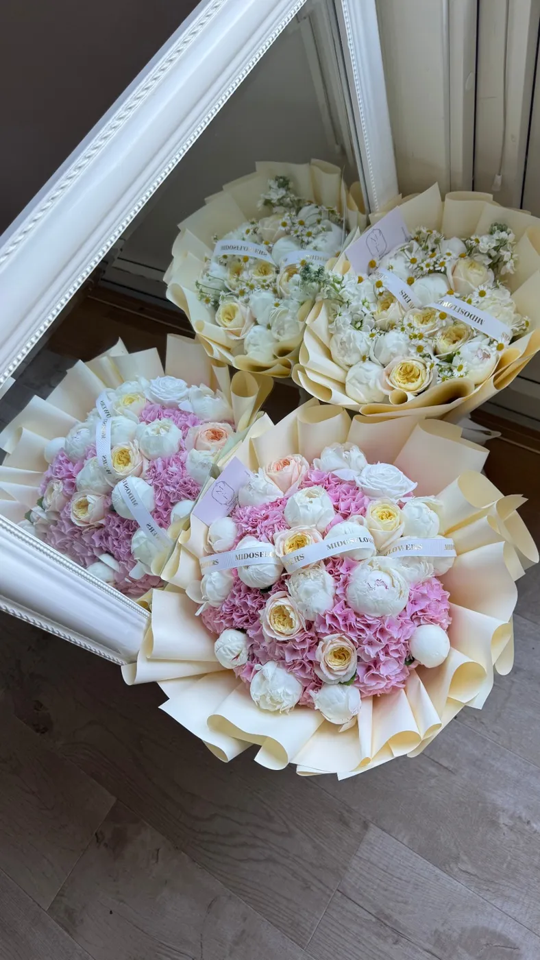 Creme och rosa
